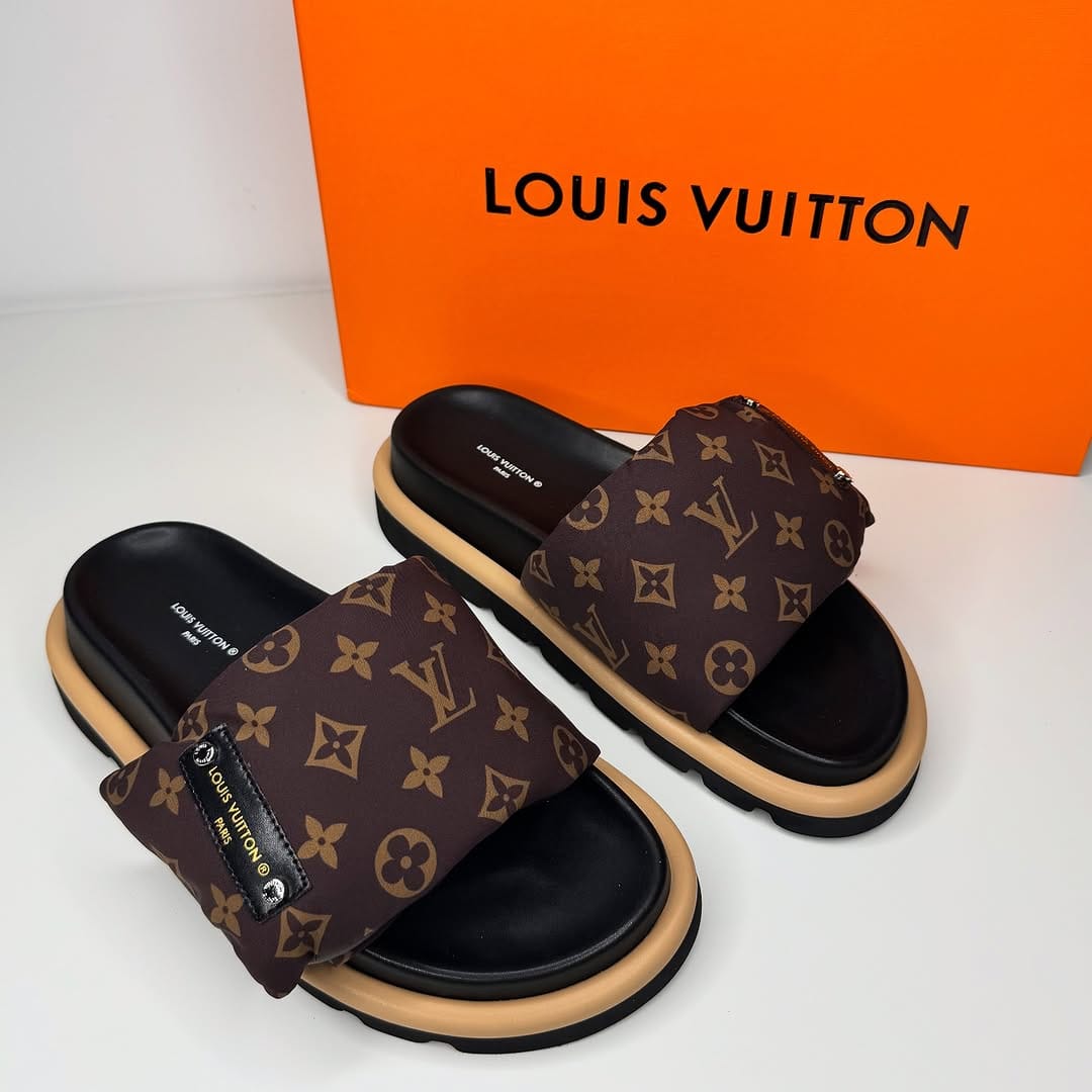 Post 7 by SAC DE LUXE ✨ on Instagram (image)