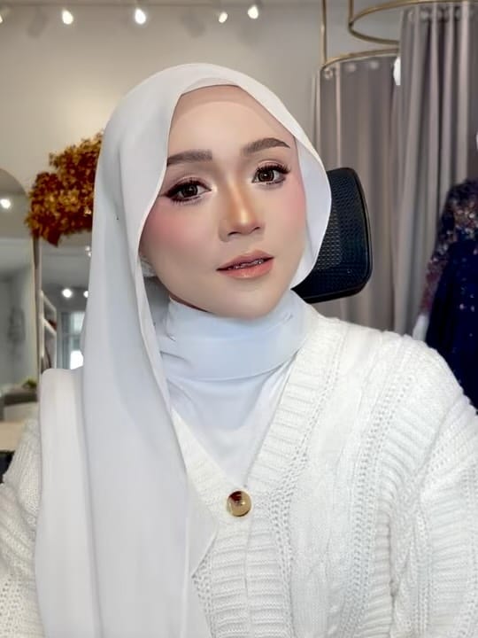 Post 3 by WBE Bridal Melaka on Instagram (carousel)