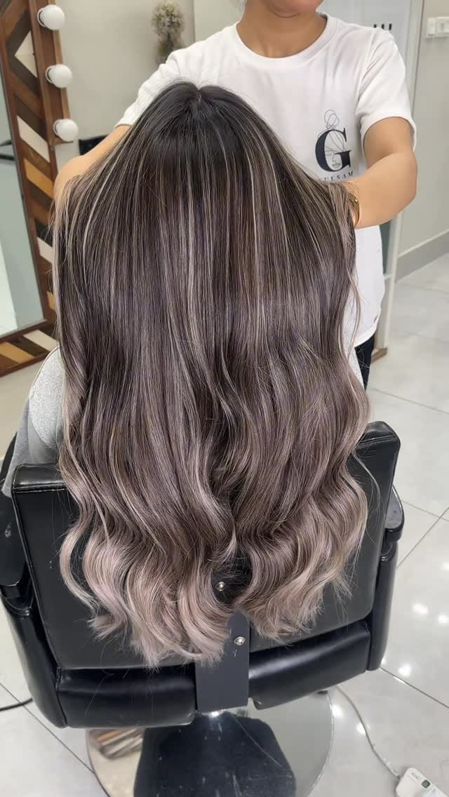Post 10 by 𝗚𝘂𝗹𝘀𝗮𝗺 𝗕𝗲𝗮𝘂𝘁𝘆 𝗟𝗼𝘂𝗻𝗴𝗲 on Instagram (video)