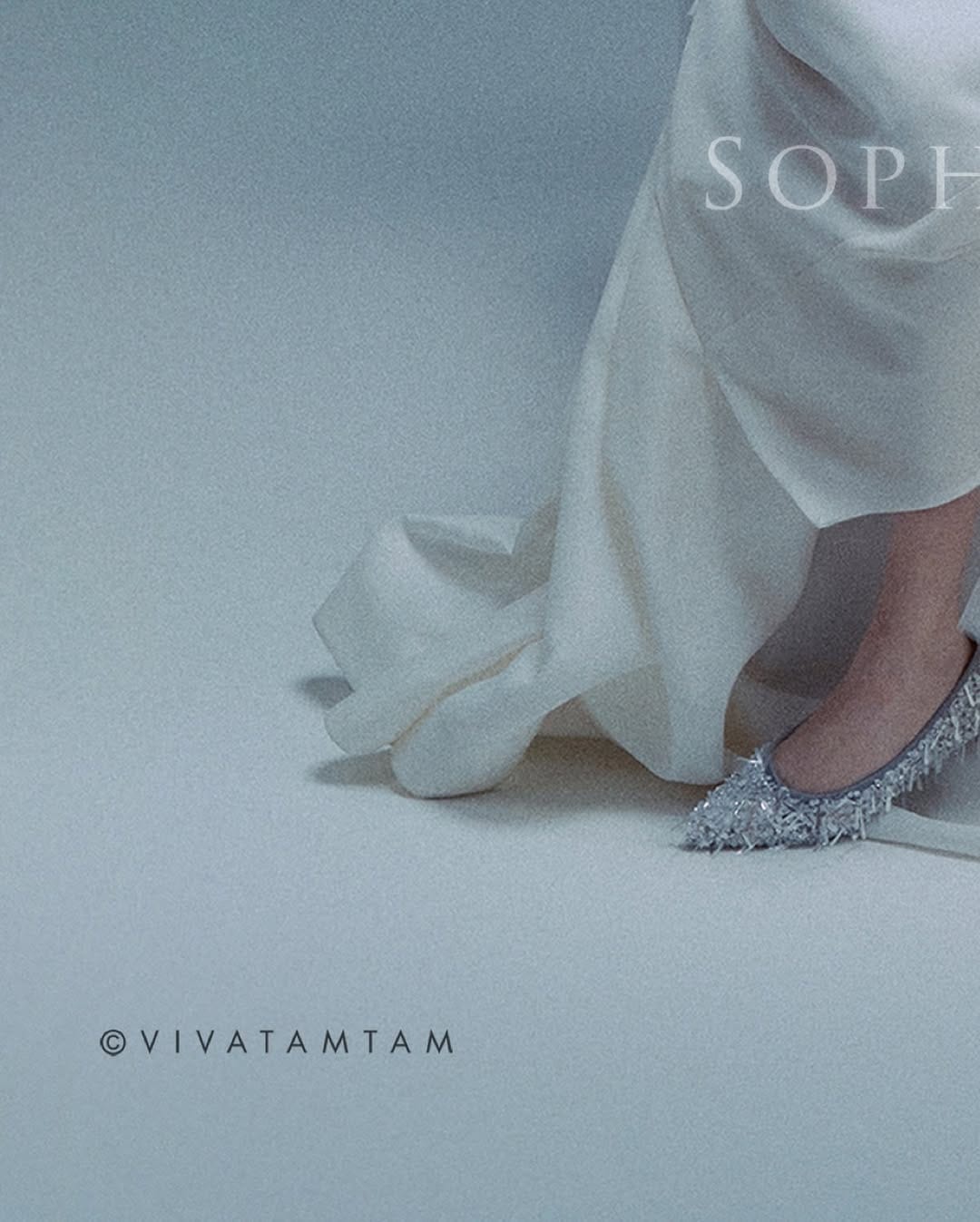 Post 4 by V I V A T A M T A M _비바탐탐 on Instagram (image)