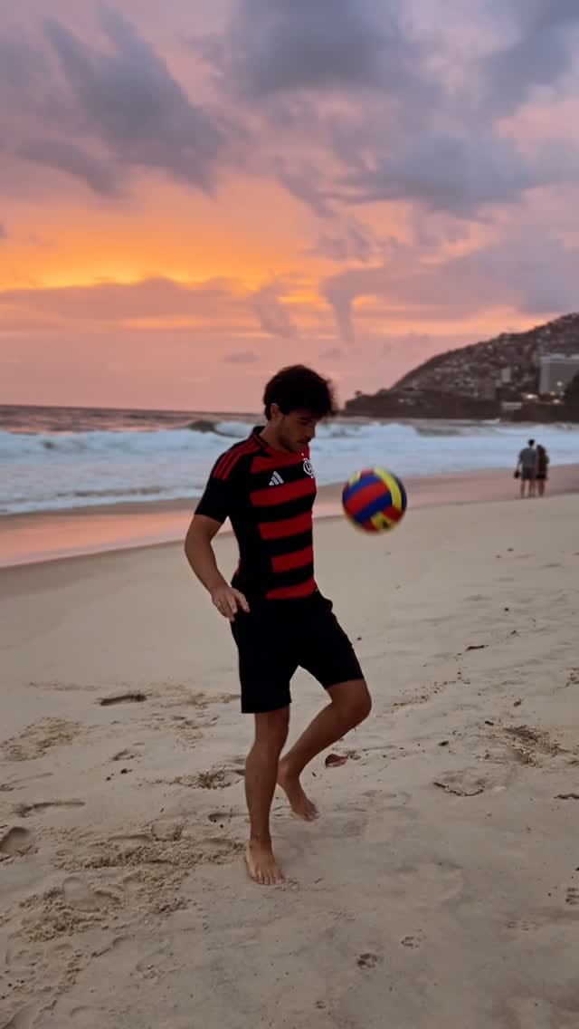 Post 2 by Gonzalo Mansilla on Instagram (video)