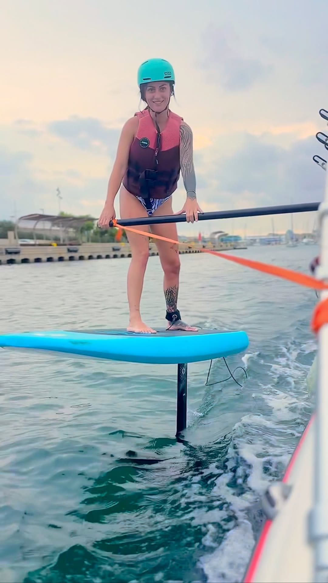 Post 8 by Suplife Valencia on Instagram (video)