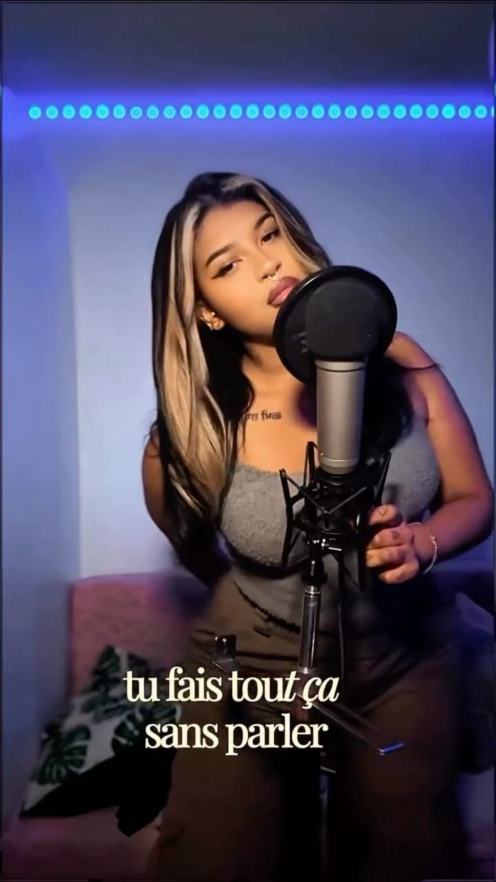 Post 4 by 🌸  M I S S  B L O O M  🌸 on Instagram (video)