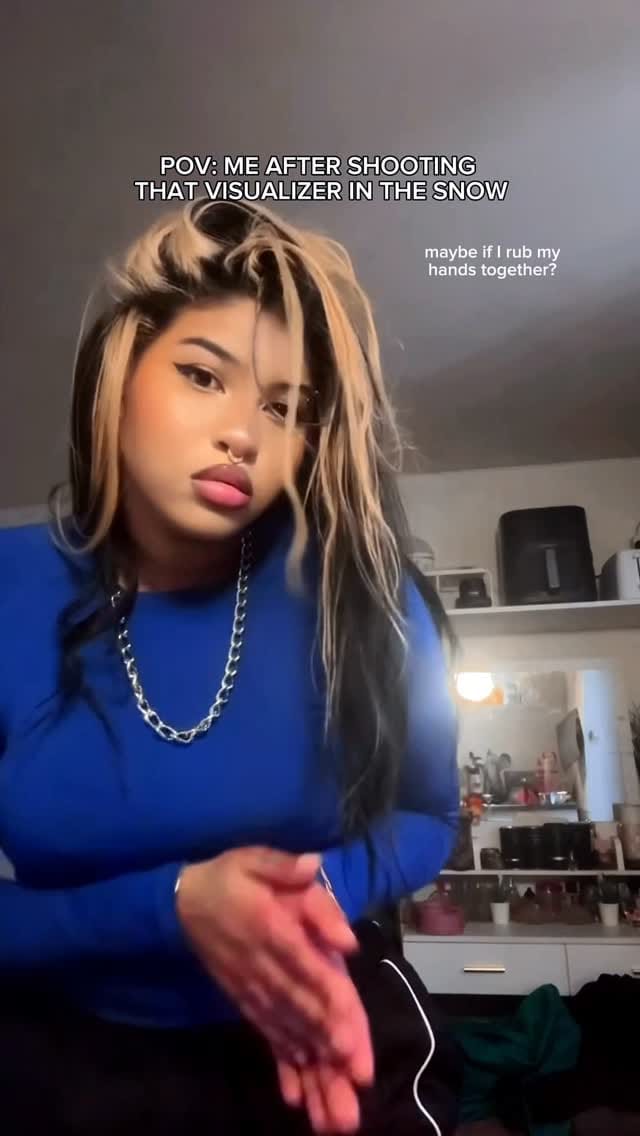 Post 2 by 🌸  M I S S  B L O O M  🌸 on Instagram (video)