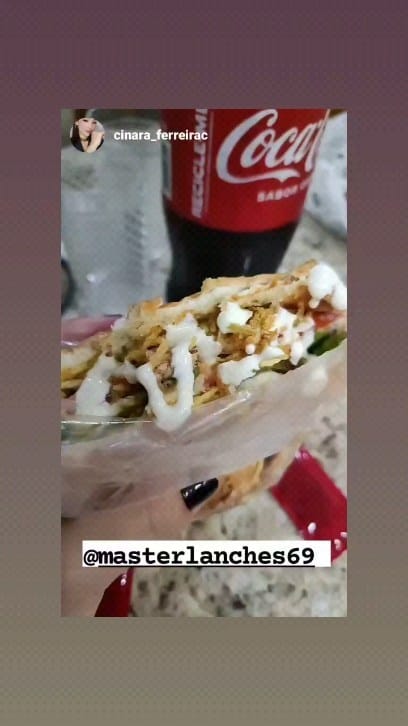 Post 8 by Master Lanches on Instagram (video)