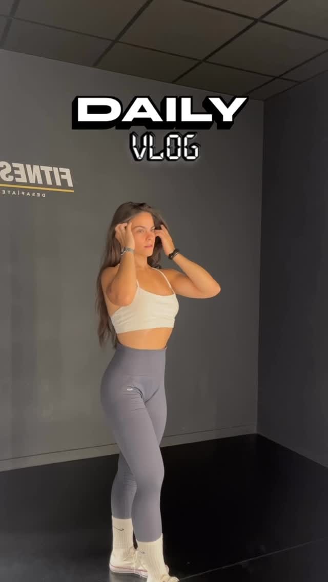 Post 3 by PAULA / PUMA 🐆 on Instagram (video)