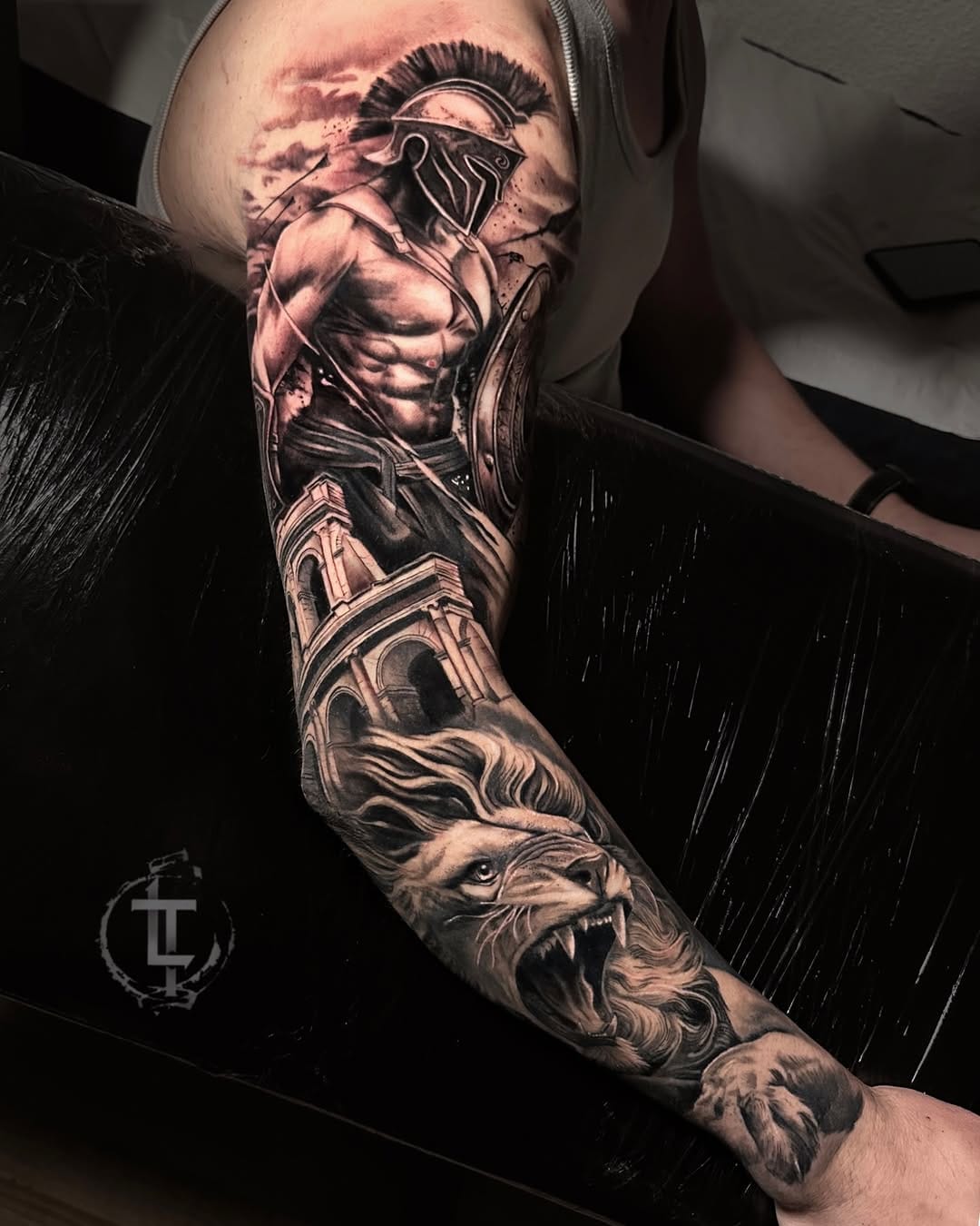 Post 10 by Lolo Torres Tattoo on Instagram (image)