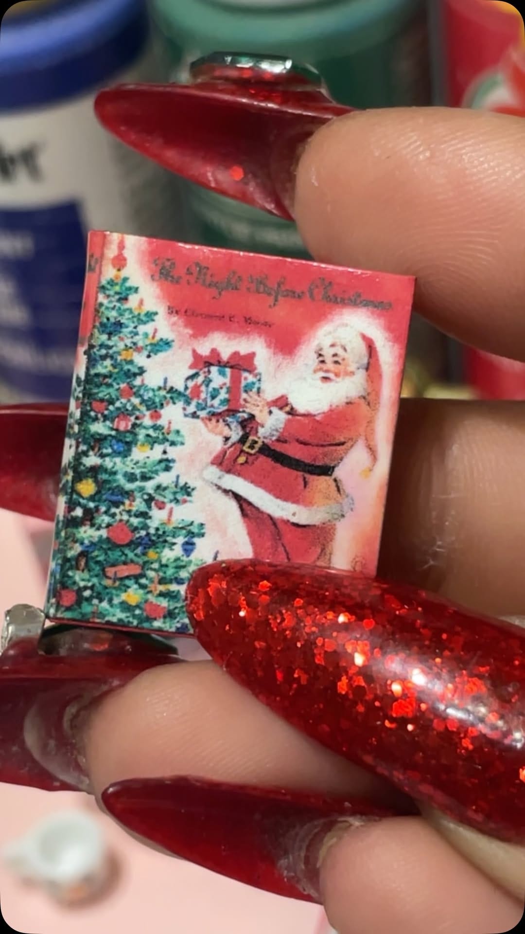 Post 5 by Queen Of Kawaii Nails on Instagram (video)