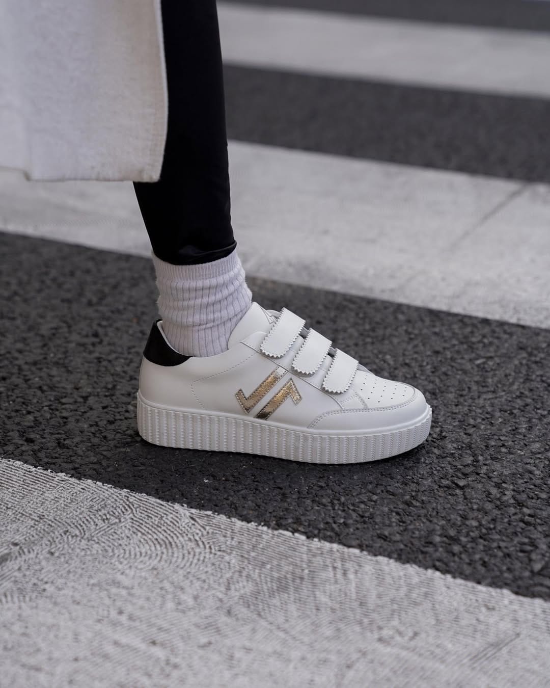 Post 8 by CL11 Sneakers on Instagram (image)