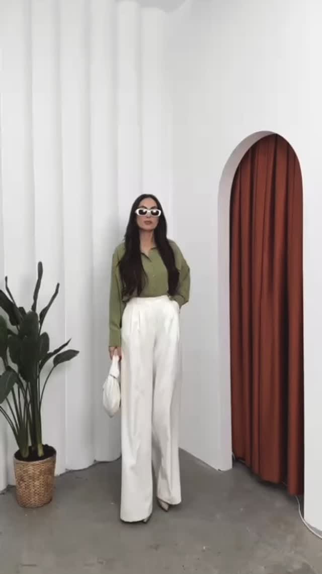 Post 10 by WARDA CLASSY & CHIC | MODEST FASHION on Instagram (video)