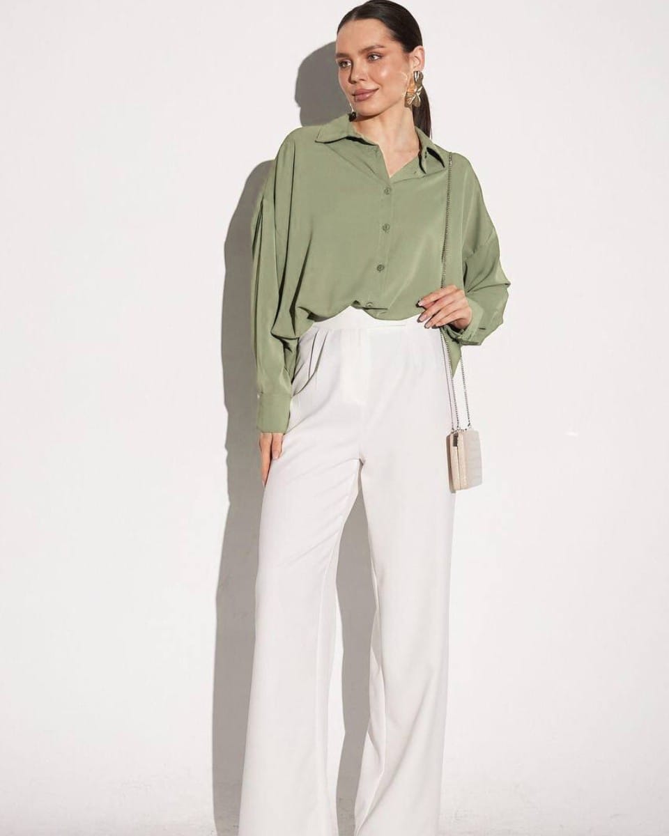 Post 9 by WARDA CLASSY & CHIC | MODEST FASHION on Instagram (carousel)