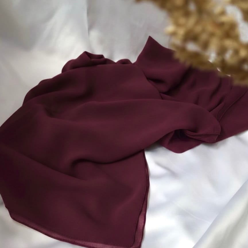 Post 3 by WARDA CLASSY & CHIC | MODEST FASHION on Instagram (image)
