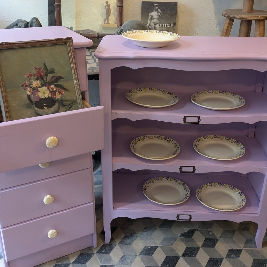 Post 9 by La Petite Brocanteuse on Instagram (image)