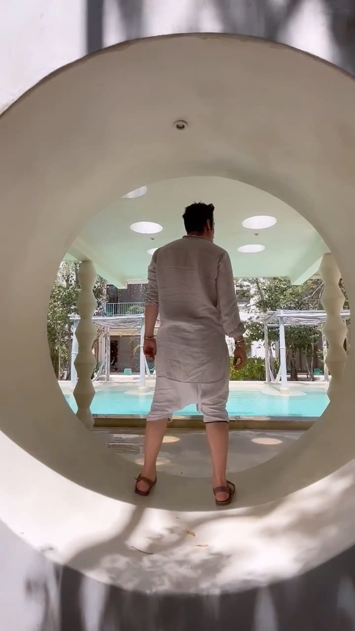 Post 5 by Ξ Ｎ Ｚ♢  •  Ｇ Λ Ｒ♢ Ｃ Ｈ Σ on Instagram (video)
