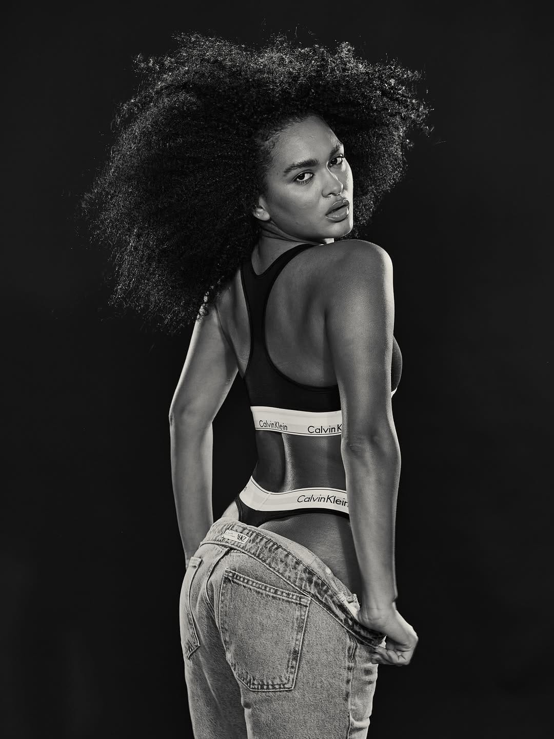 Post 7 by AFRO MODEL❤ on Instagram (carousel)