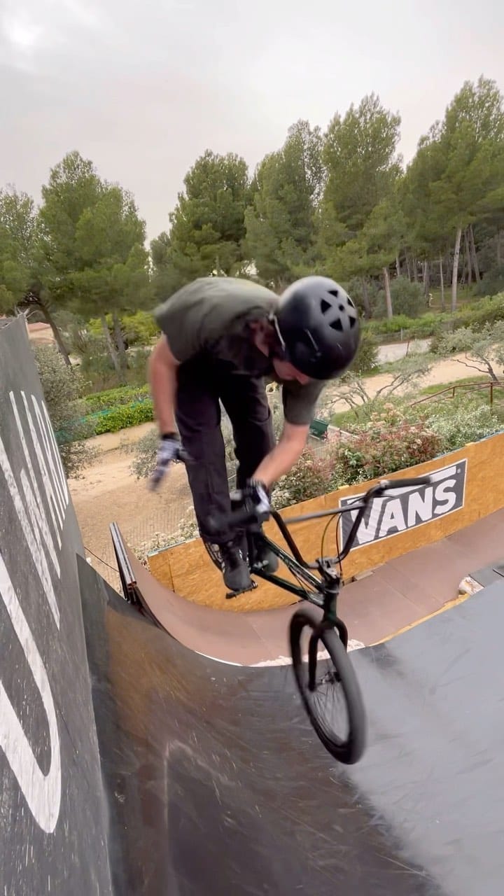 Post 3 by ⚡️Gonzy ⚡️ on Instagram (video)