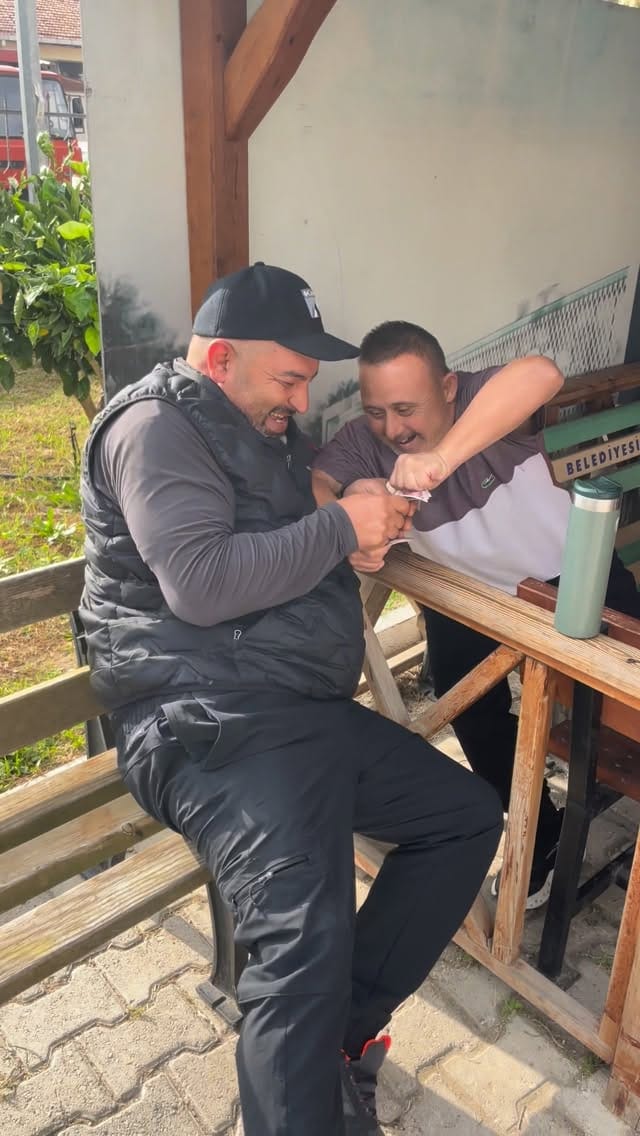 Post 2 by Antalya Kumluca Baş Pehlivan on Instagram (video)