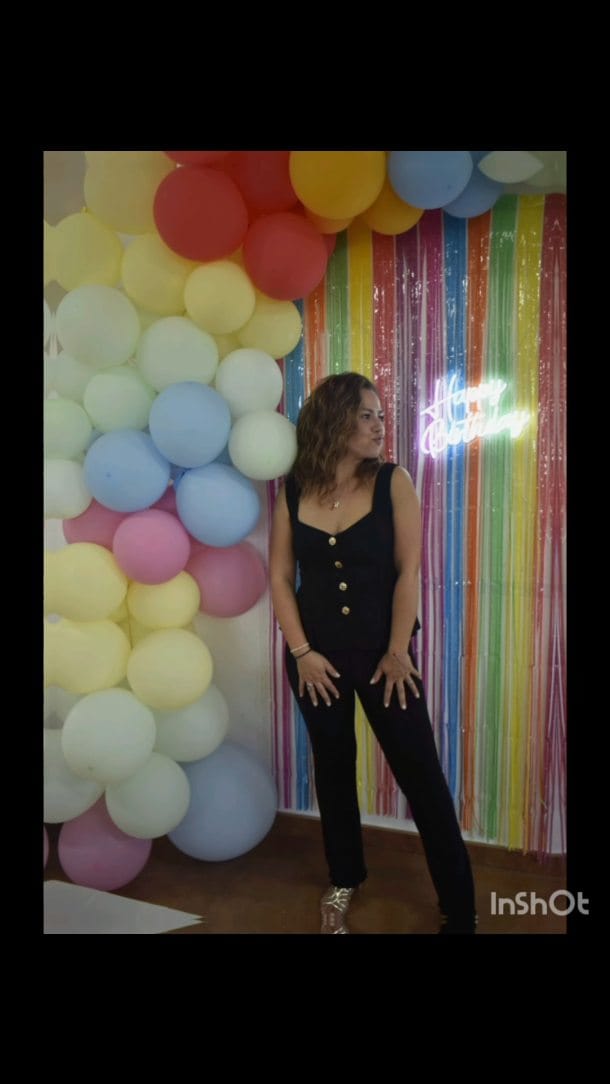 Post 1 by Yoly Macías 💛 on Instagram (video)