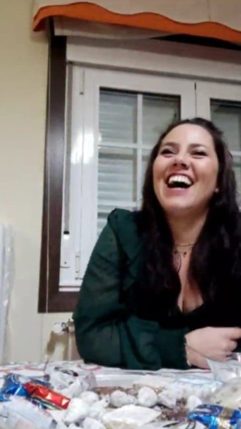 Post 5 by Yoly Macías 💛 on Instagram (video)