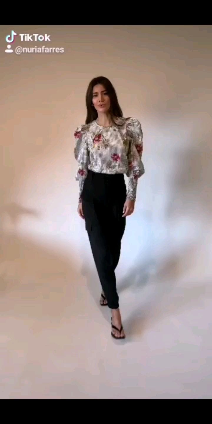 Post 9 by Nuria Farrés on Instagram (video)