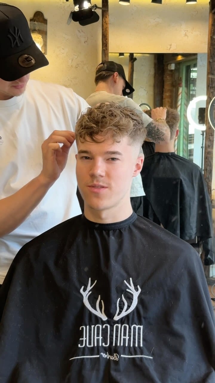 Post 1 by 𝐌𝐚𝐧𝐜𝐚𝐯𝐞 𝐁𝐚𝐫𝐛𝐞𝐫𝐬 on Instagram (video)