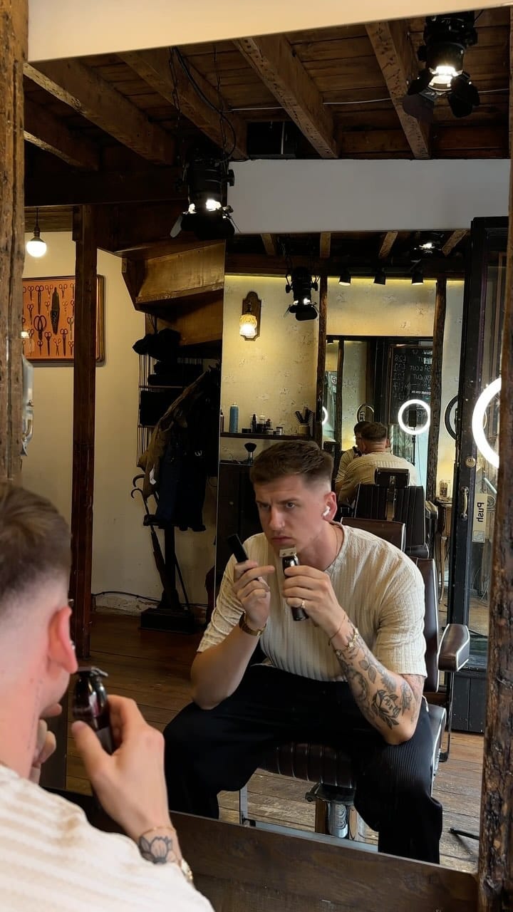 Post 5 by 𝐌𝐚𝐧𝐜𝐚𝐯𝐞 𝐁𝐚𝐫𝐛𝐞𝐫𝐬 on Instagram (video)