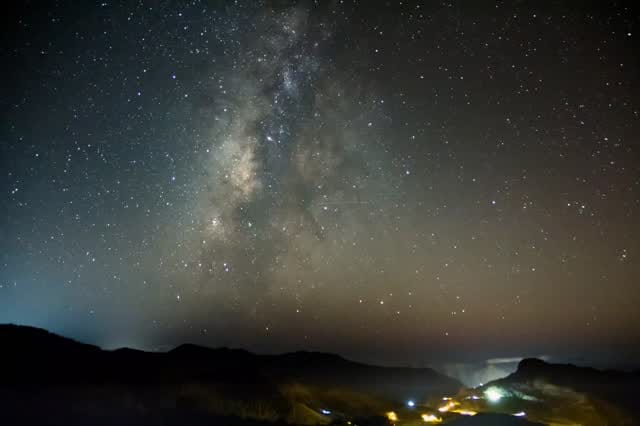Post 3 by Meloki Photography on Instagram (video)