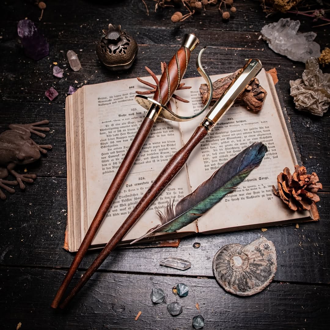 Post 4 by 𝕶𝖔𝖊𝖘𝖙𝖑𝖊𝖗’𝖘 𝕱𝖎𝖓𝖊 𝖂𝖆𝖓𝖉𝖘 on Instagram (carousel)