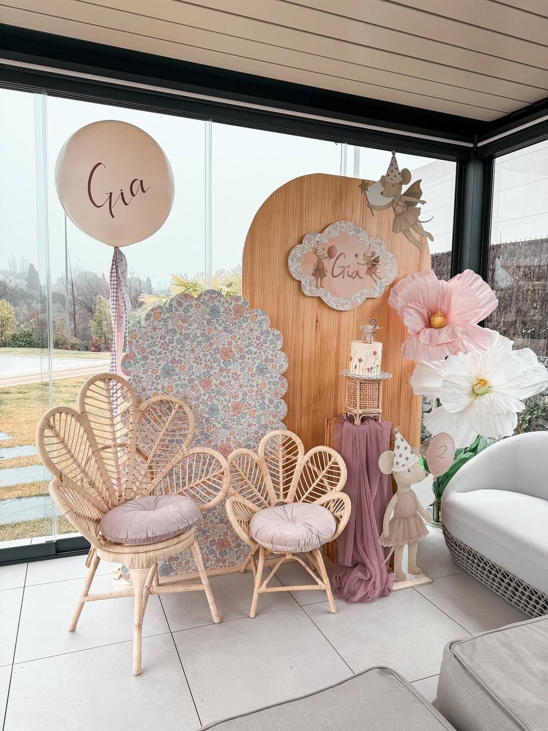 Post 3 by Ohlala Candy Bar on Instagram (carousel)