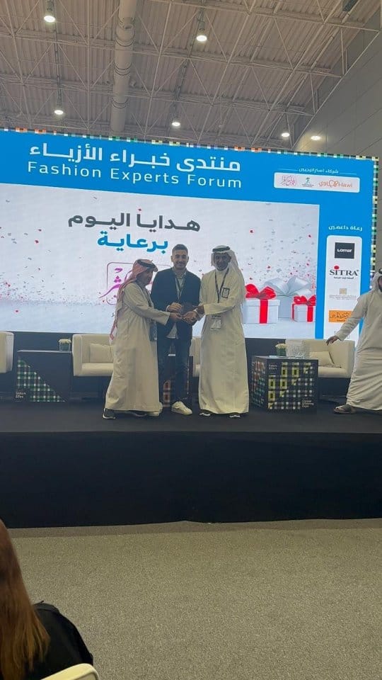 Post 4 by Dr. Tariq Soussan on Instagram (video)
