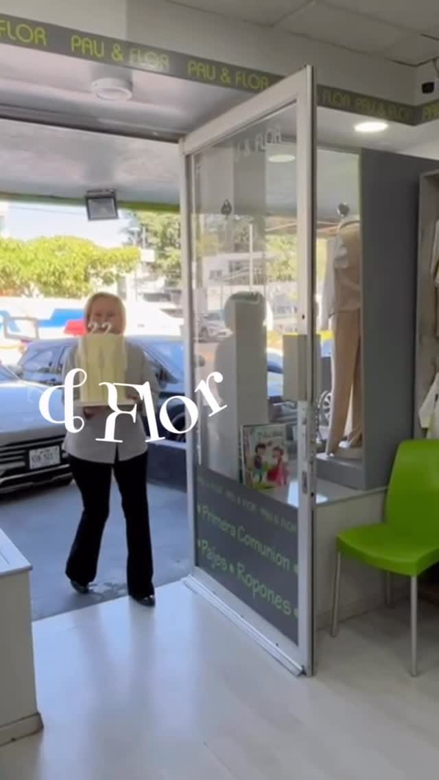 Post 8 by PAU & FLOR on Instagram (video)