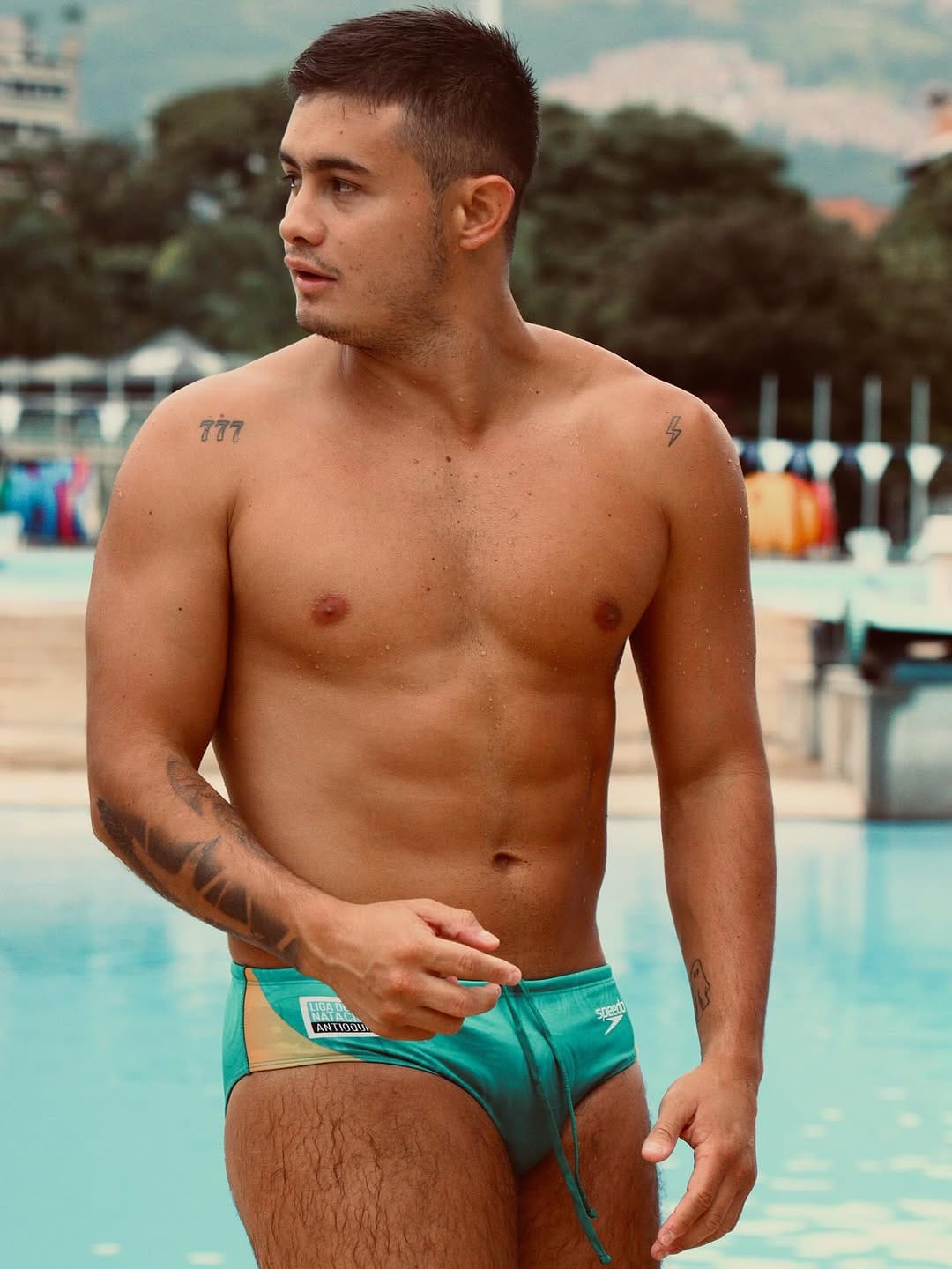 Post 9 by Daniel Restrepo on Instagram (image)