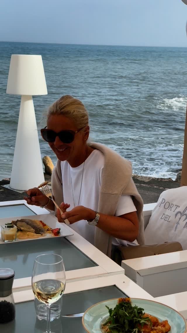 Post 9 by SABINE ❤️ TRAVEL & LIFESTYLE on Instagram (video)