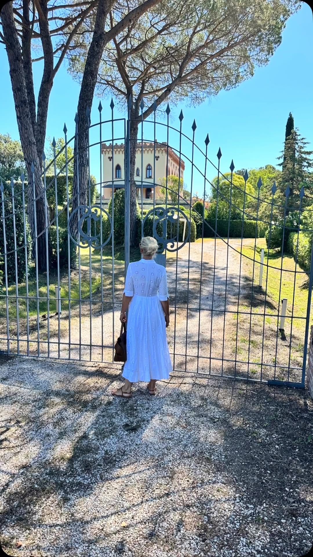 Post 10 by SABINE ❤️ TRAVEL & LIFESTYLE on Instagram (video)