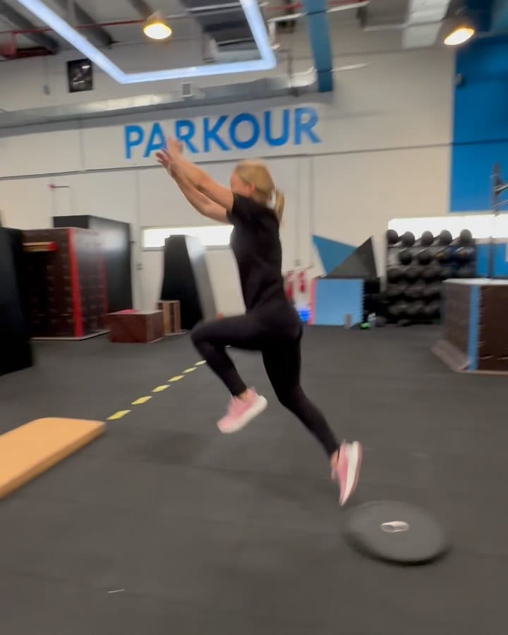 Post 3 by Inja on Instagram (video)