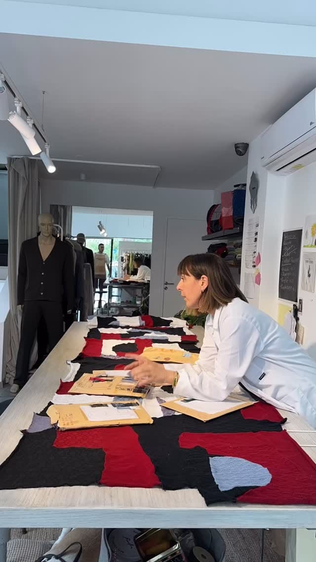 Post 2 by Maria Aristidou Official on Instagram (video)