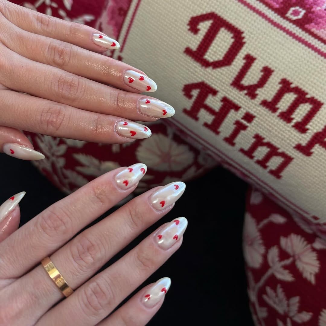Post 1 by 𝔧𝔞𝔷𝔪𝔦𝔫𝔢 💅🏼 on Instagram (image)