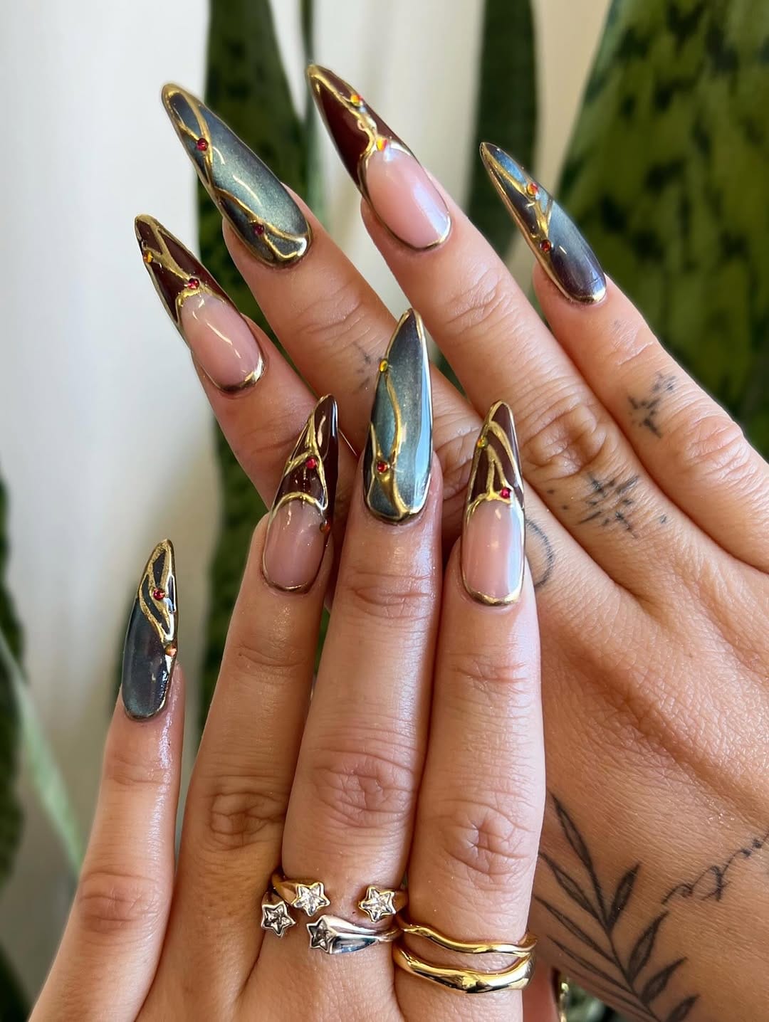 Post 2 by 𝔧𝔞𝔷𝔪𝔦𝔫𝔢 💅🏼 on Instagram (image)