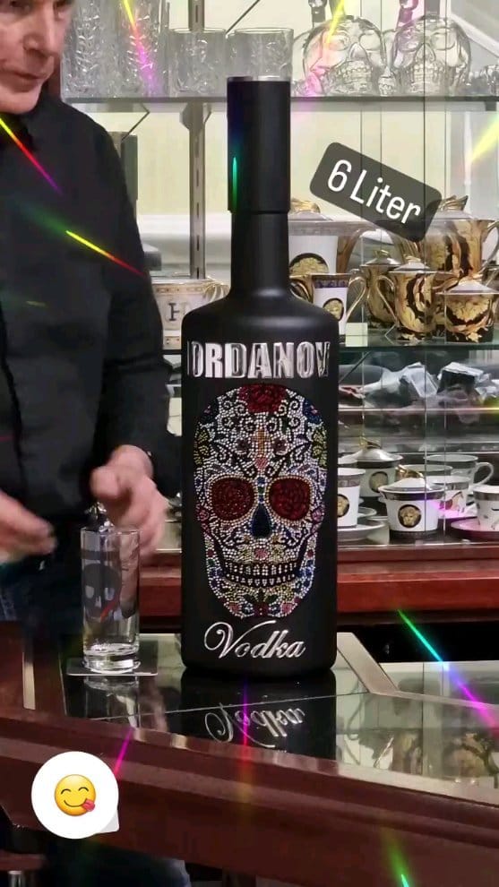 Post 8 by Iordanov Vodka Eintracht Edit. on Instagram (video)