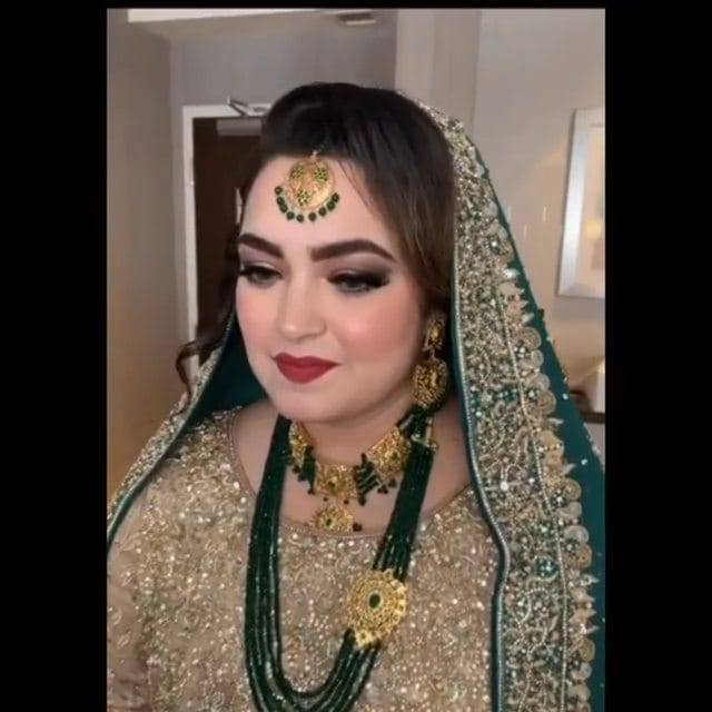 Post 5 by Sonia on Instagram (video)