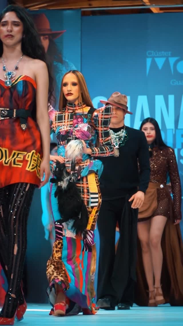 Post 5 by LEONARDO MENA on Instagram (video)