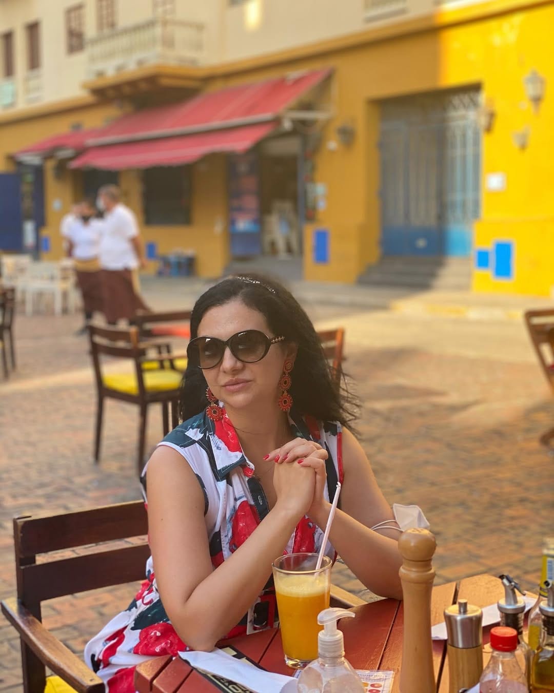 Post 8 by Madalina Hincu💜 on Instagram (image)