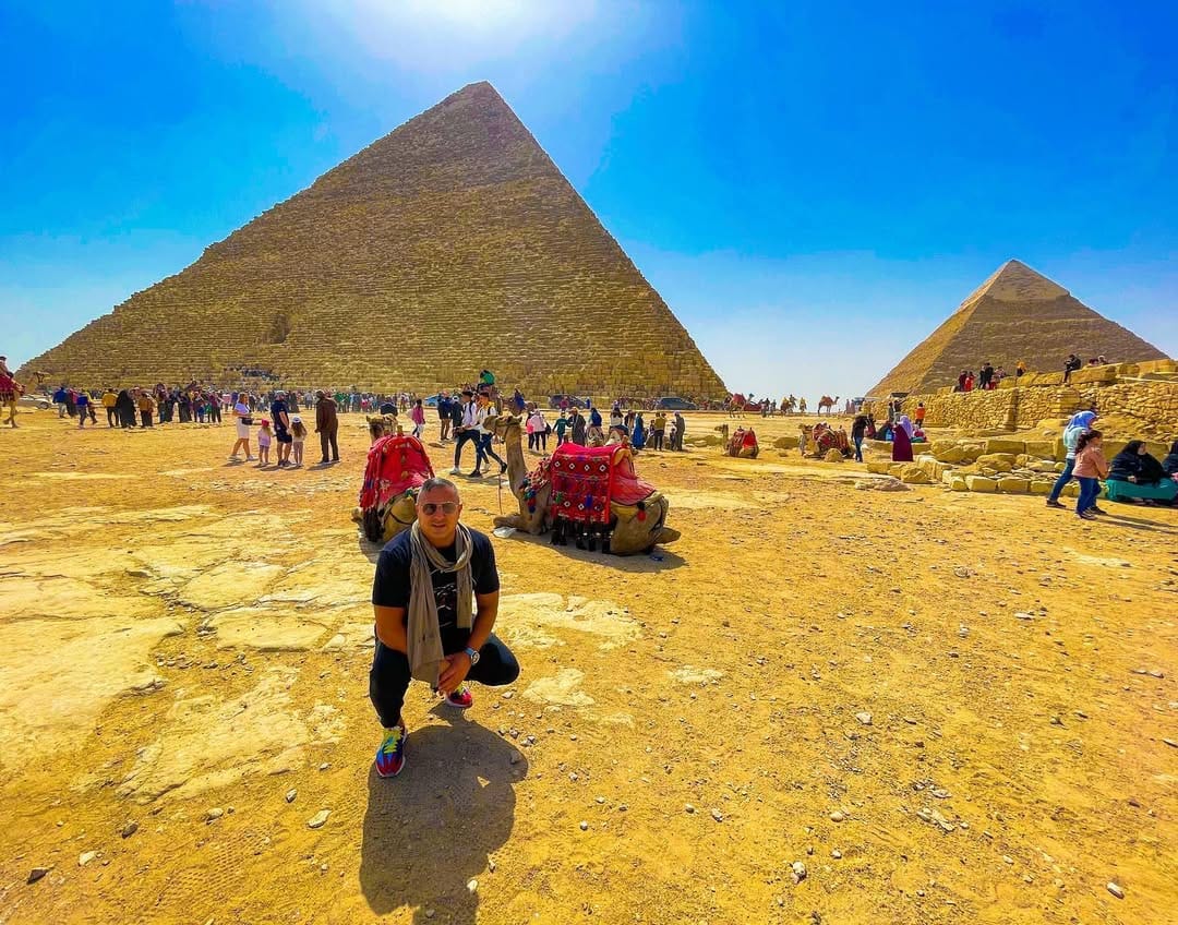 Post 10 by Adnan Farhoud on Instagram (image)