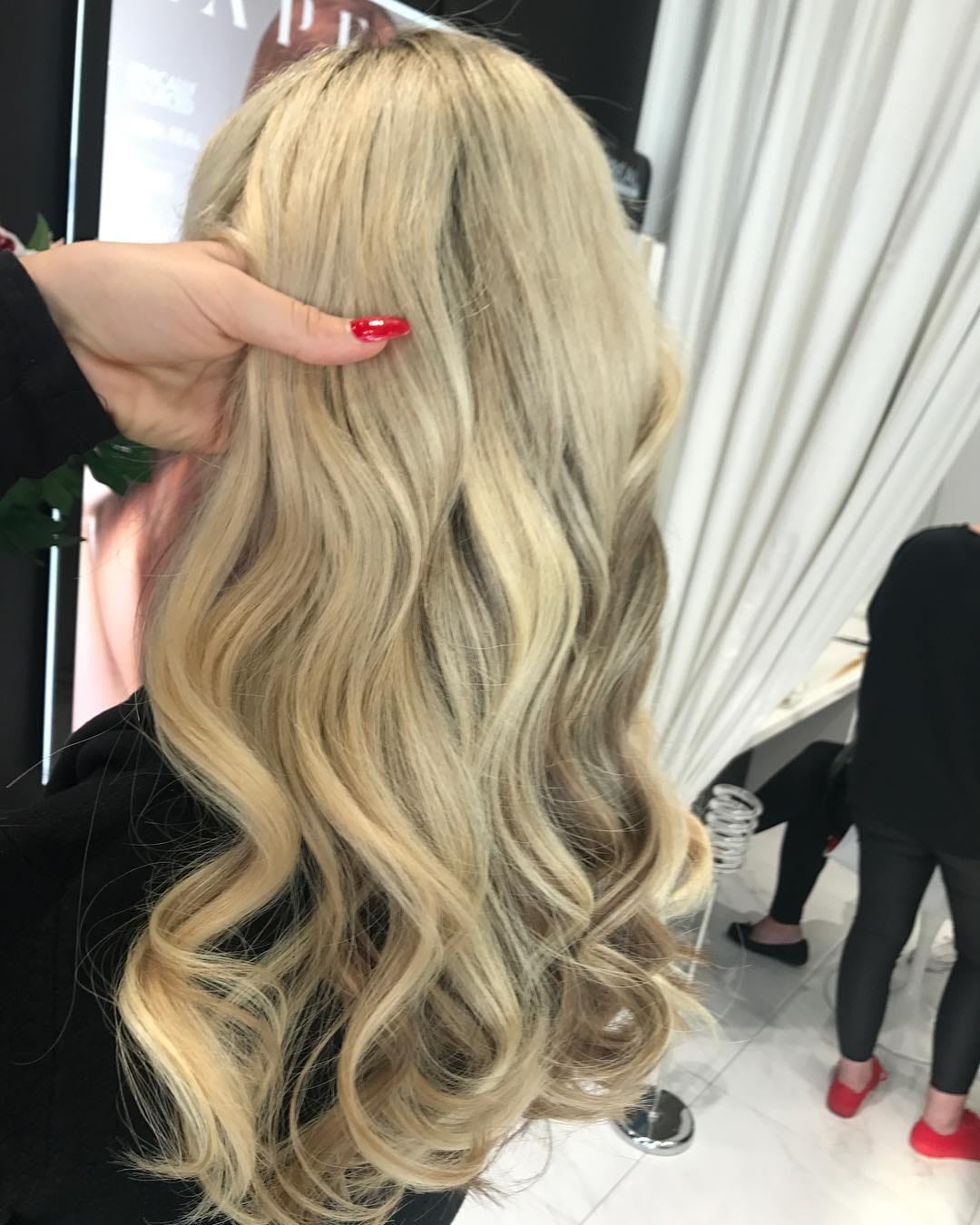 Post 3 by Kapello Hair - Luxury Hair on Instagram (image)