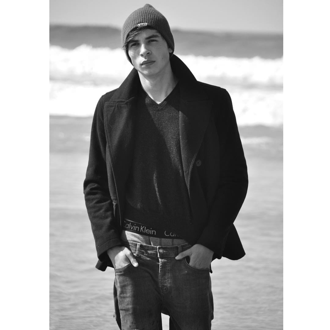 Post 10 by Santiago Saracho on Instagram (image)