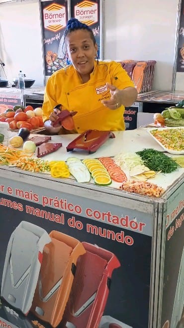 Post 10 by Gil Maria (Chef gil)G-Salad on Instagram (video)