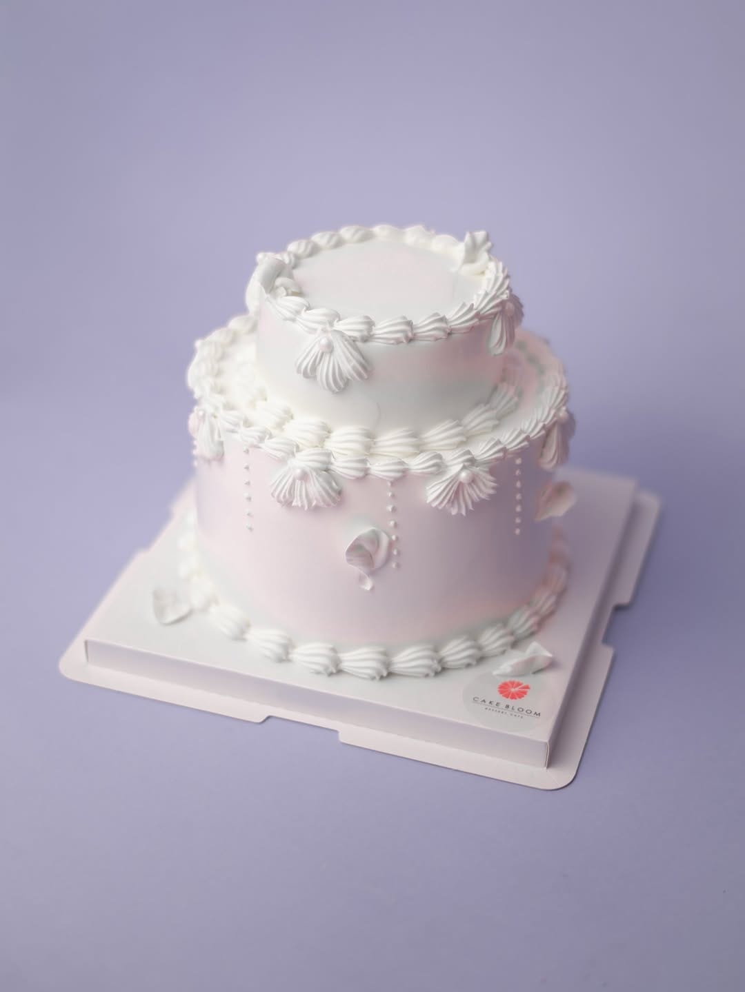 Post 7 by CAKE BLOOM on Instagram (carousel)