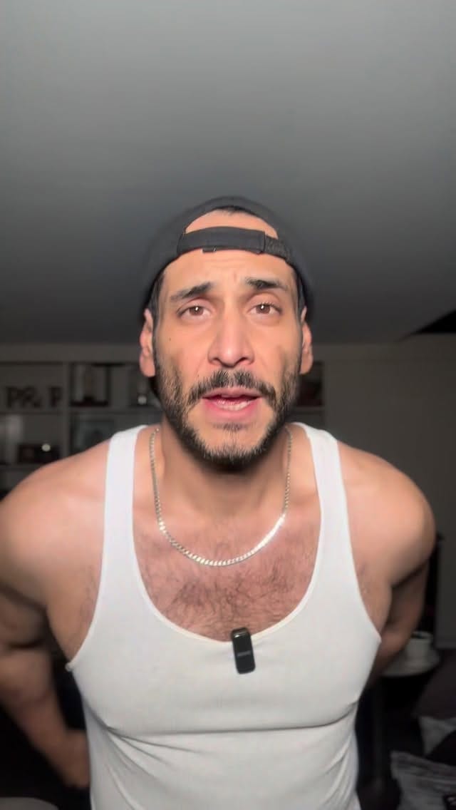 Post 2 by Paco Bling Bling 👑 on Instagram (video)