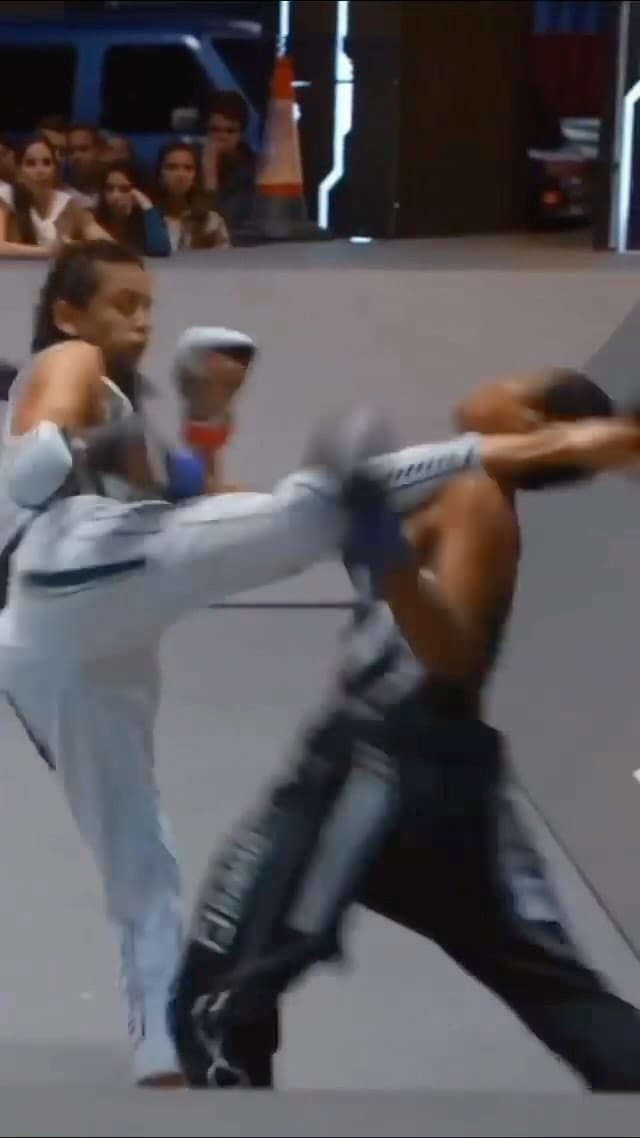 Post 8 by Faby "Parkita" Esquivel 💪🏼💀 on Instagram (video)
