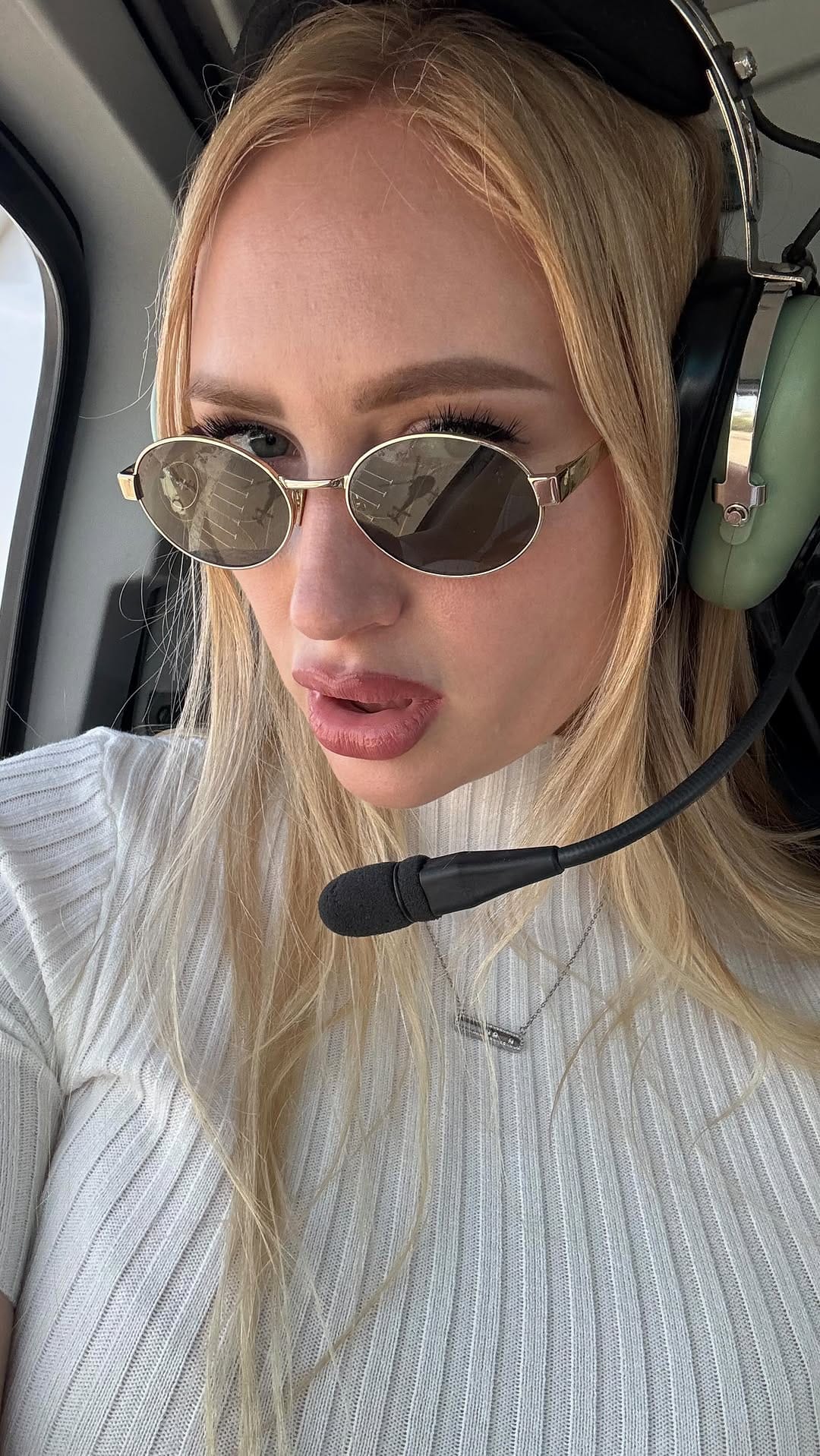 Post 9 by 👄Kristina Veremchuk👄 on Instagram (video)